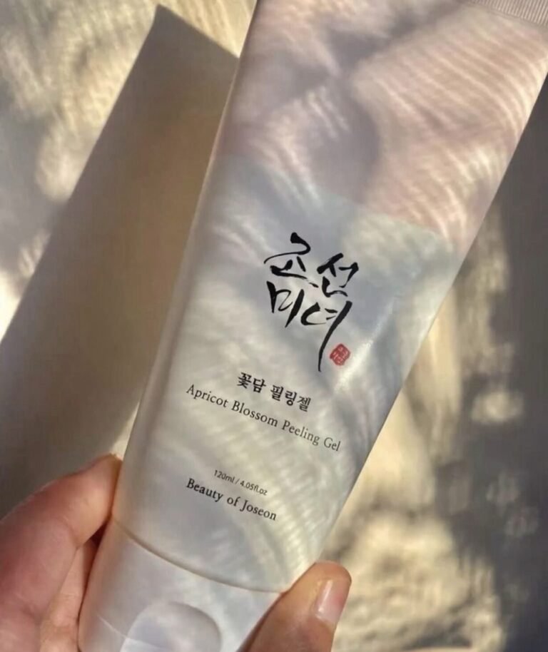 Instagram post from rosespicks.kbeauty. This post is in position 5.