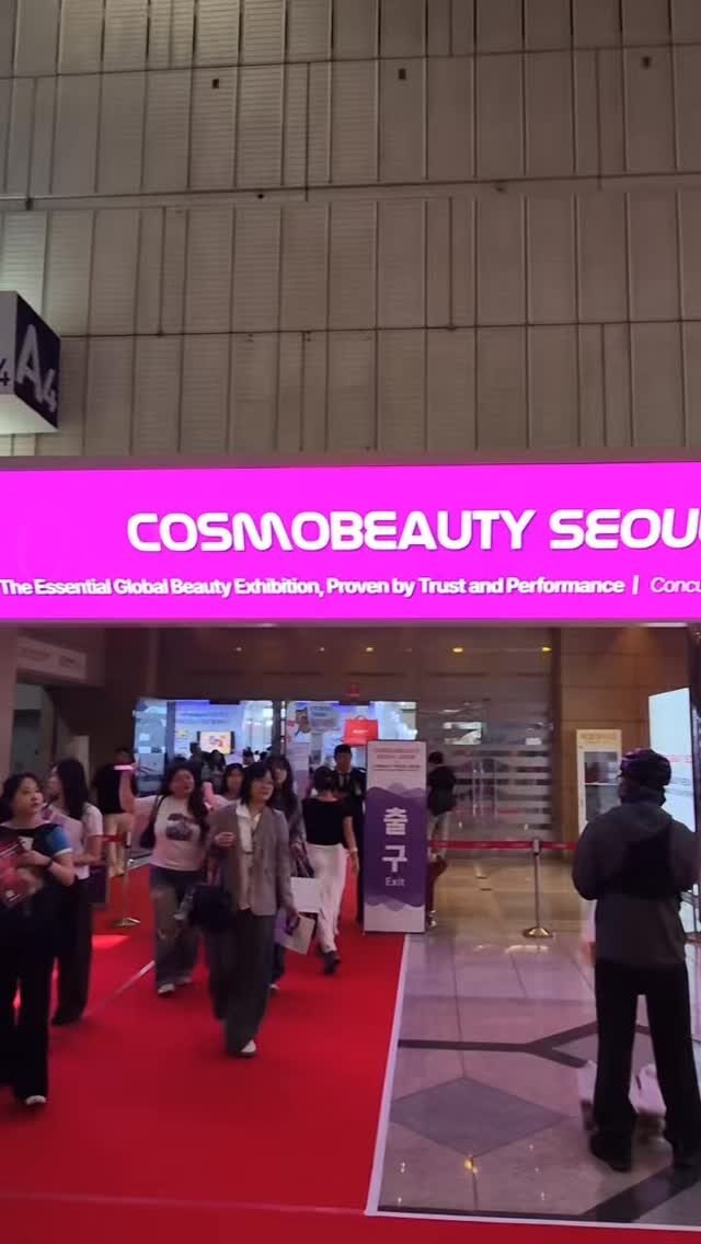 Instagram post from rosespicks.kbeauty. This post is in position 5.