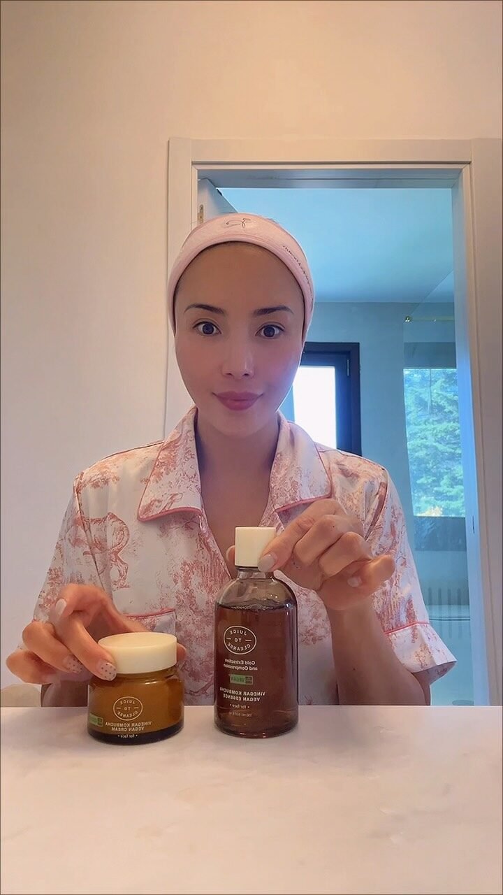 Instagram post from rosespicks.kbeauty. This post is in position 1.