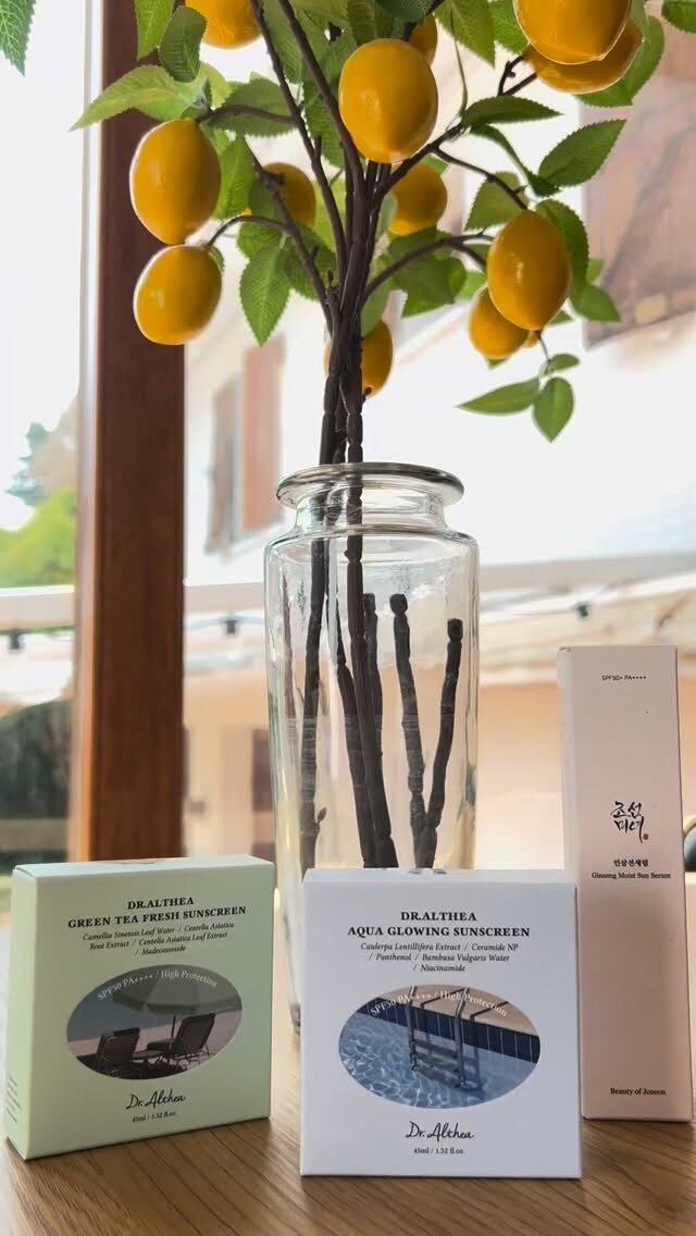 Instagram post from rosespicks.kbeauty. This post is in position 3.